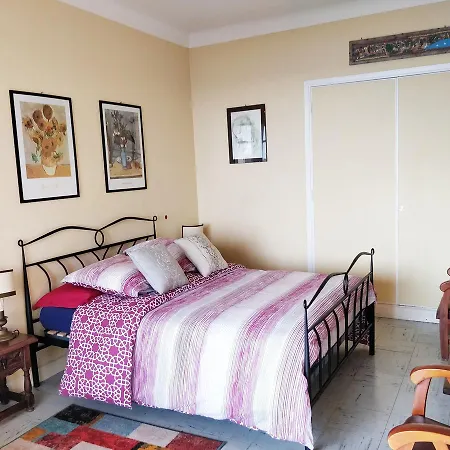 Appartement Vintage Flat Overlooking Bay